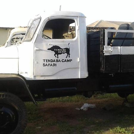 Tendaba Camp Bagian luar foto